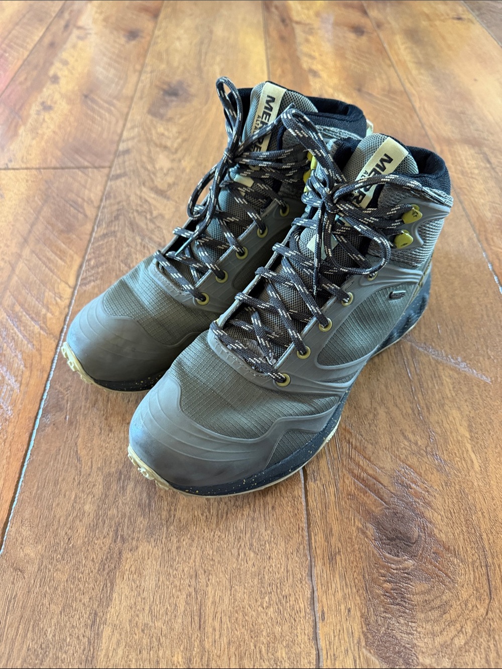 Merrell Altalight Mid Waterproof Hiking Boots 9.5